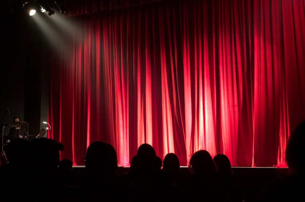 Cartelera renovada del Teatro INBAL en el Centro Cultural del Bosque: funciones del 13 al 18 de mayo
