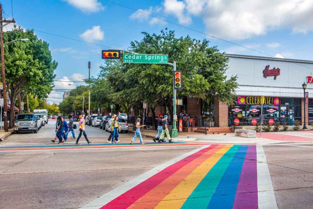 Dallas se llena de eventos este verano: El Festival de Las Margaritas, Dallas Pride, Festival del Tequila y el Festival de Jazz Riverfront.