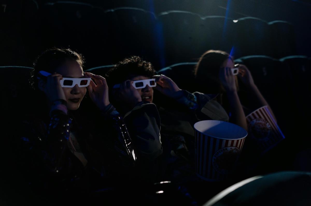 Próximos estrenos en el cine y cómo mejorar tu experiencia de ver cine