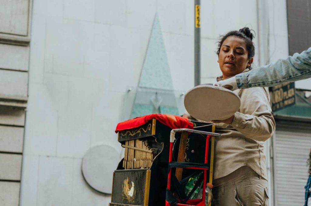 Del 2025, disfruta el Festival de Organilleros en el Centro Histórico de CDMX con música en vivo, desfile y exposición fotográfica.