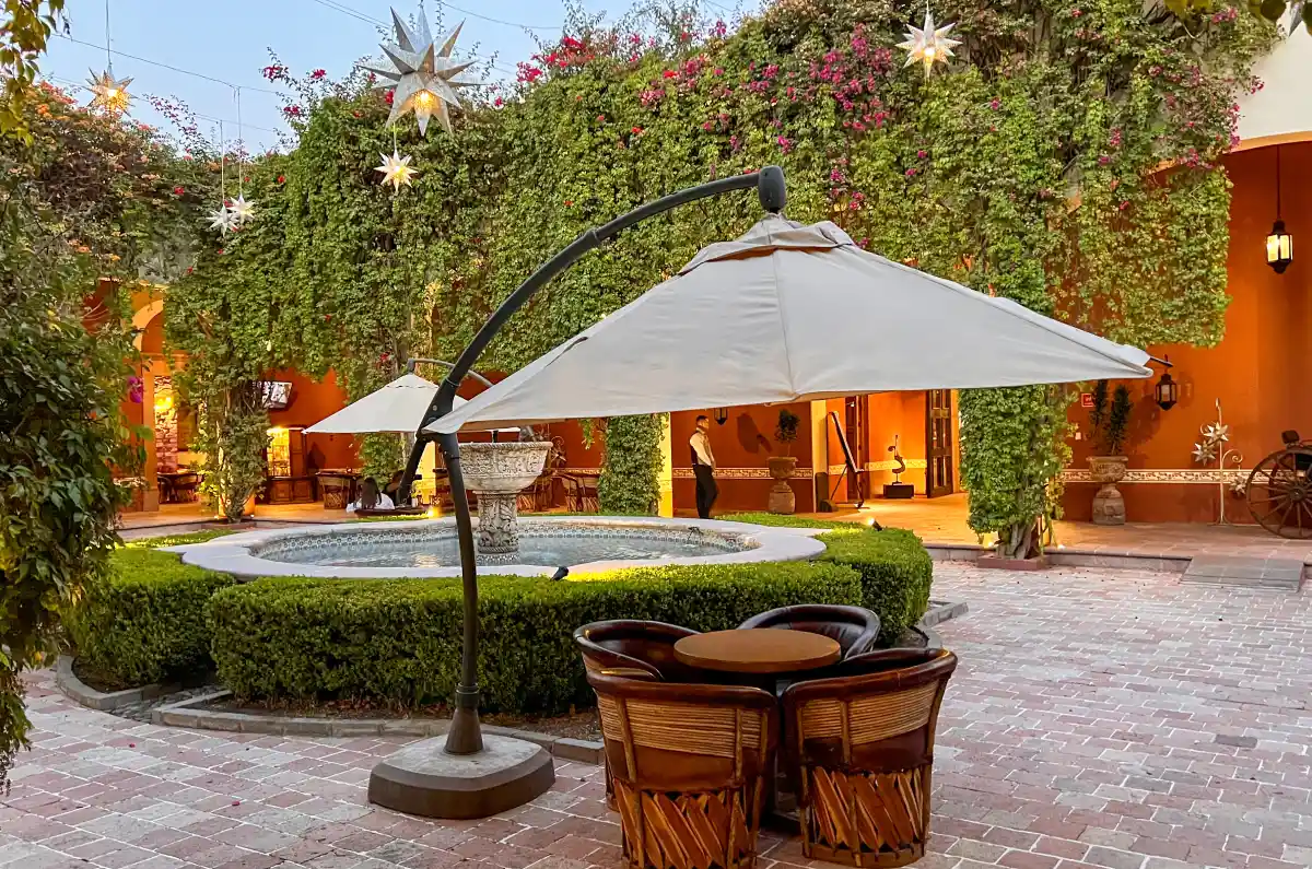 grupo-brisas-patio