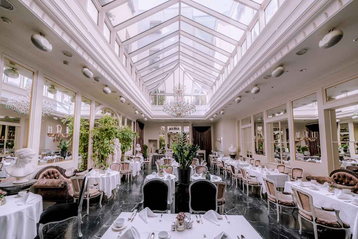 hotel-slh-grand-palace