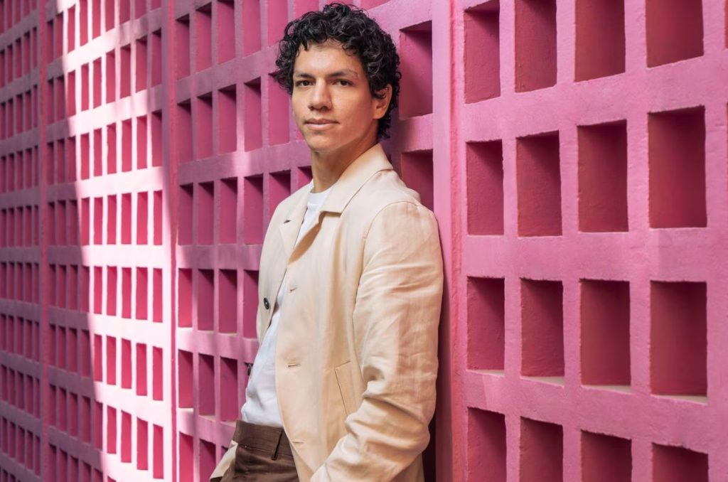 Isaac Hernández trae de vuelta el espectáculo de ballet Despertares 0