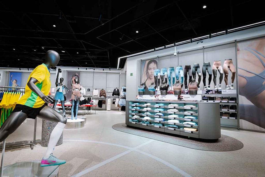 Nike Artz Pedregal llega con el nuevo concepto RISE: Descubre las últimas colecciones de running, sportswear, Jordan y training.