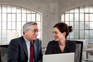 “Pasante de Moda”: la película con Anne Hathaway vuelve a cines 