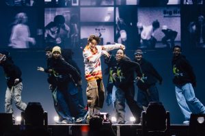 Prepárate para revivir el concierto de J Hope ¡Ahora en cines! 