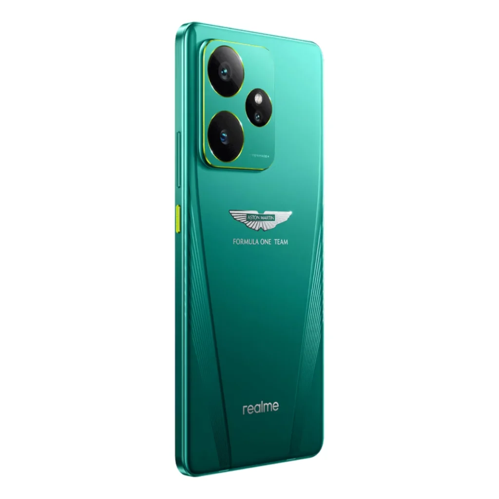 Velocidad, diseño y poder al estilo de realme, Aston Martin y F1 3