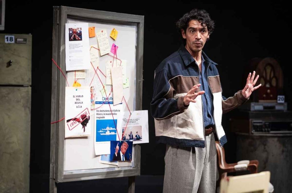 Nosotros íbamos a cambiar el mundo obra de teatro
