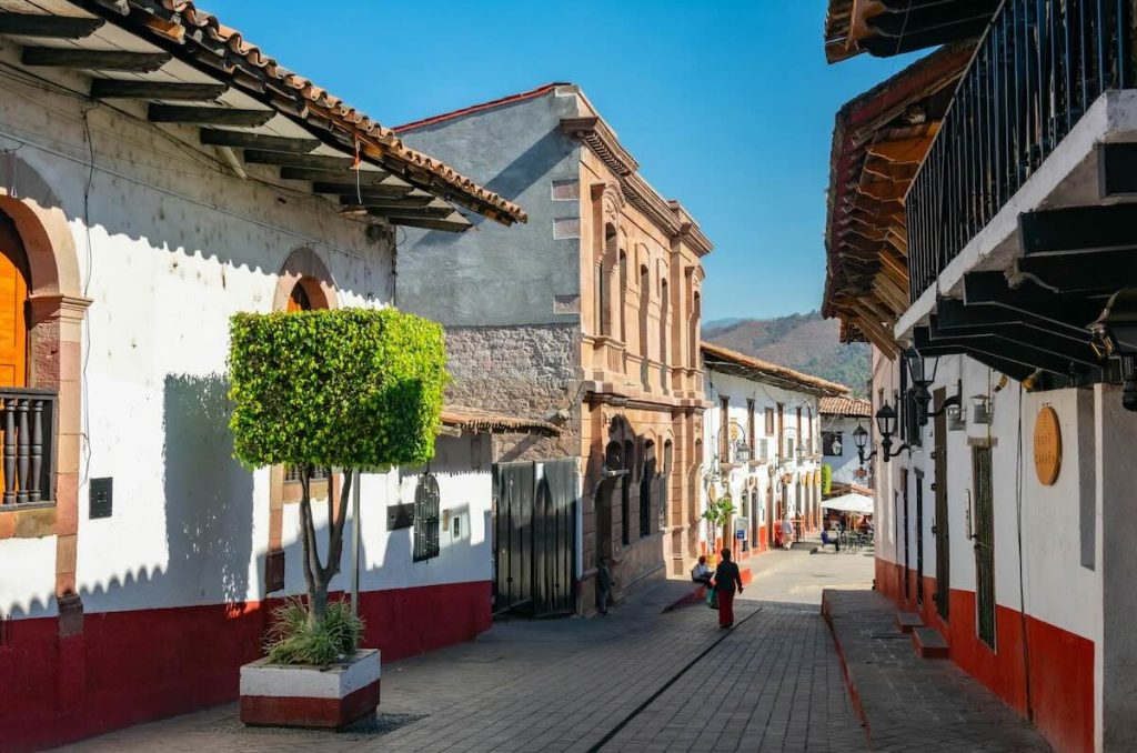 ¿Qué significa la recuperación del turismo internacional para los destinos secundarios en México?