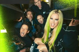 Young & Dumb: Avril Lavigne y Simple Plan lanzan una canción juntos