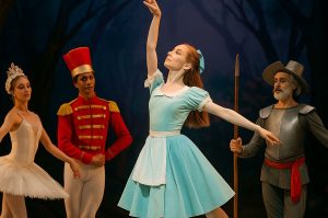 Ópera y ballet en el Cenart: versión de Alicia en el País de las Maravillas desde $150