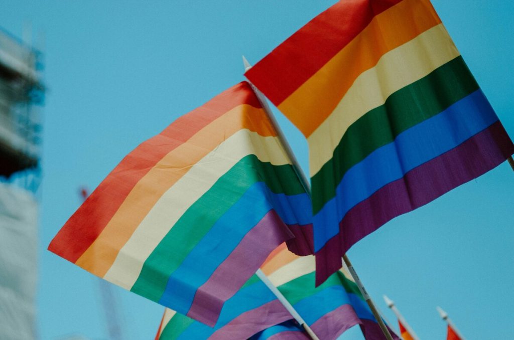 La bandera LGBTTTIQ+ estará en CDMX