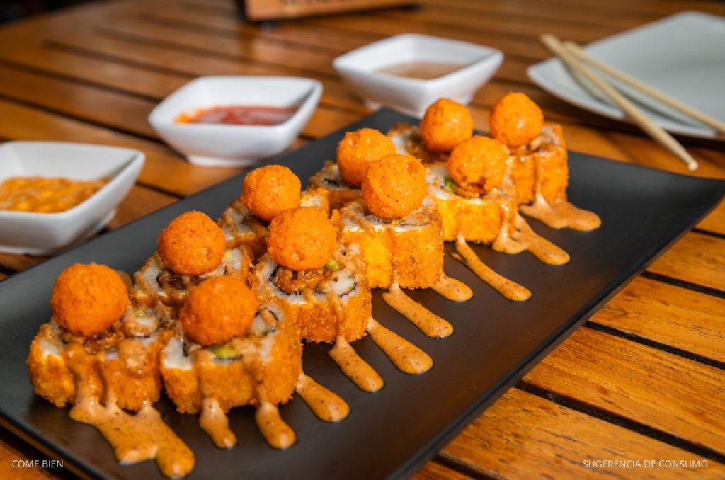Cheetos Bolitas® Roll de Sushi Itto