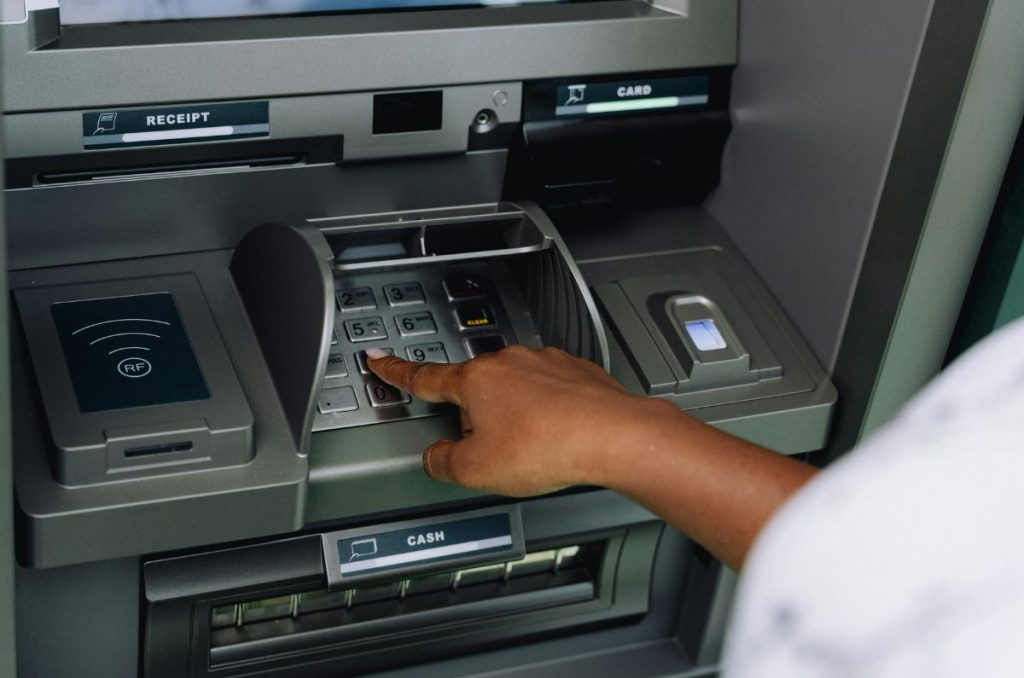 ¿Te cuesta usar el cajero automático? Así podrían mejorar en México para ser más accesibles 0