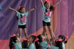 Un verano con acrobacias y espíritu de equipo: así se vive el curso de verano con Koalas All Stars