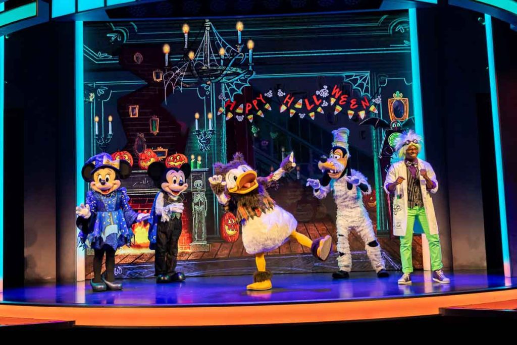 Disneyland Resort revela sus Celebraciones Favoritas del Otoño 2025: Halloween Time, Plaza de la Familia y Oogie Boogie Bash