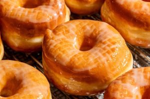 Donas GRATIS a cambio de chistes: Así la divertida promo de Randy´s Donuts
