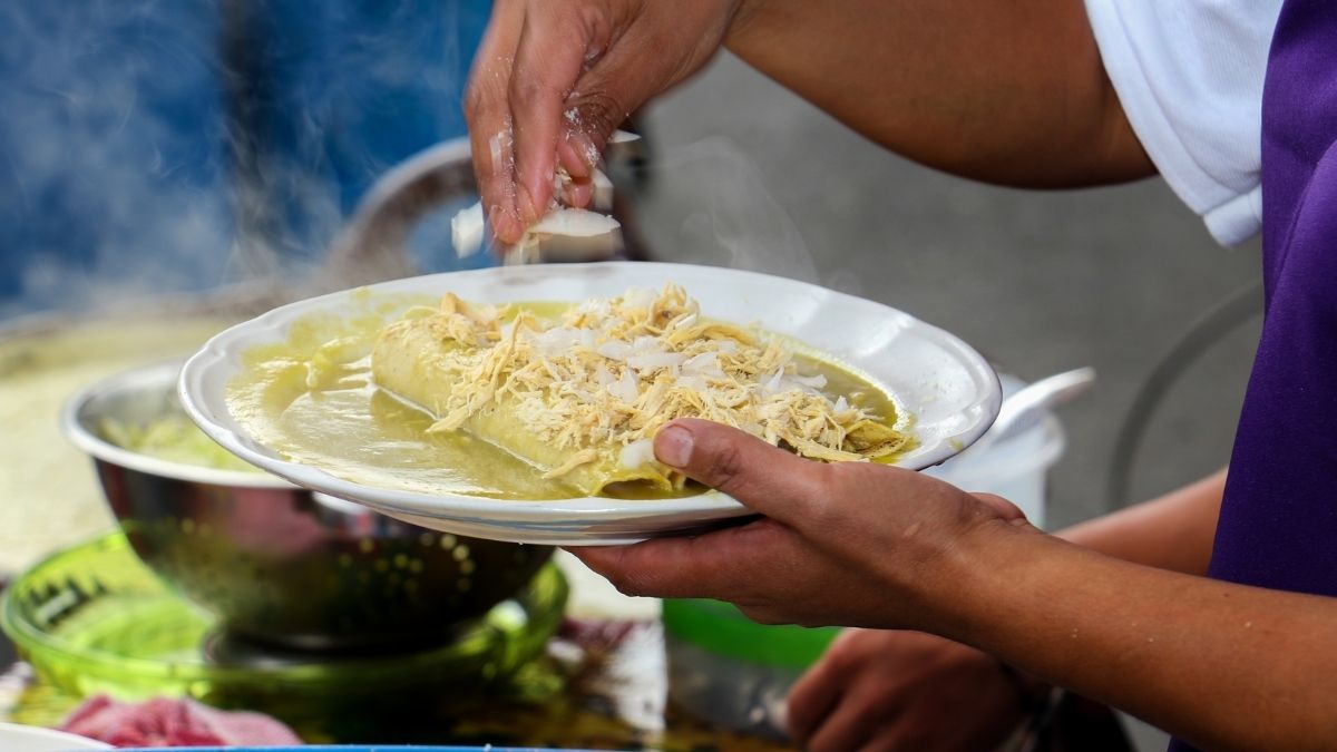 Enchiladas verdes tradicionales