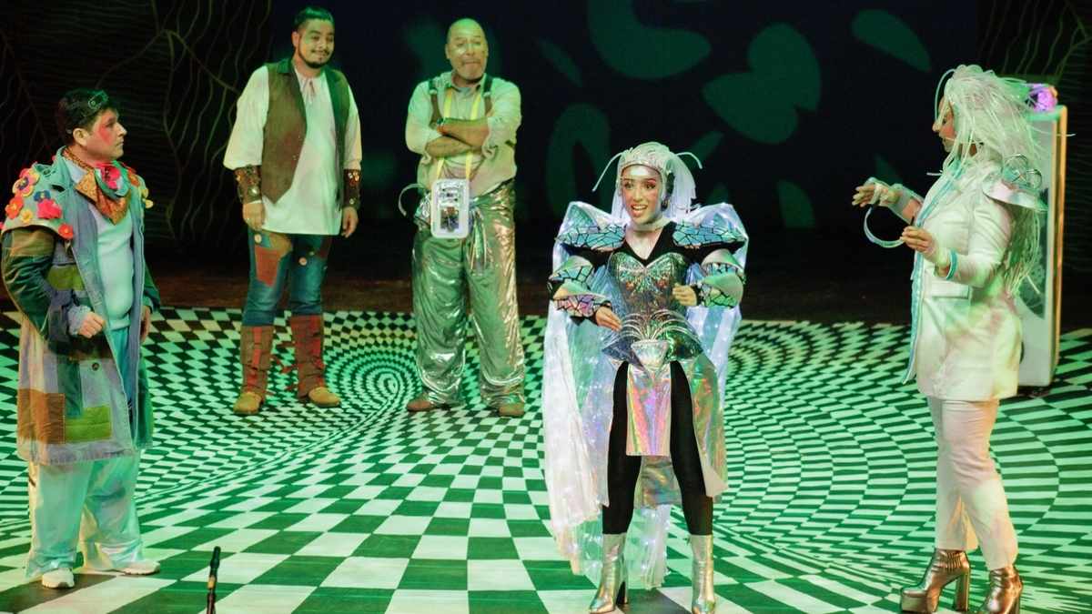 Fígaro y la Androide una puesta en escena de Producciones Arandano