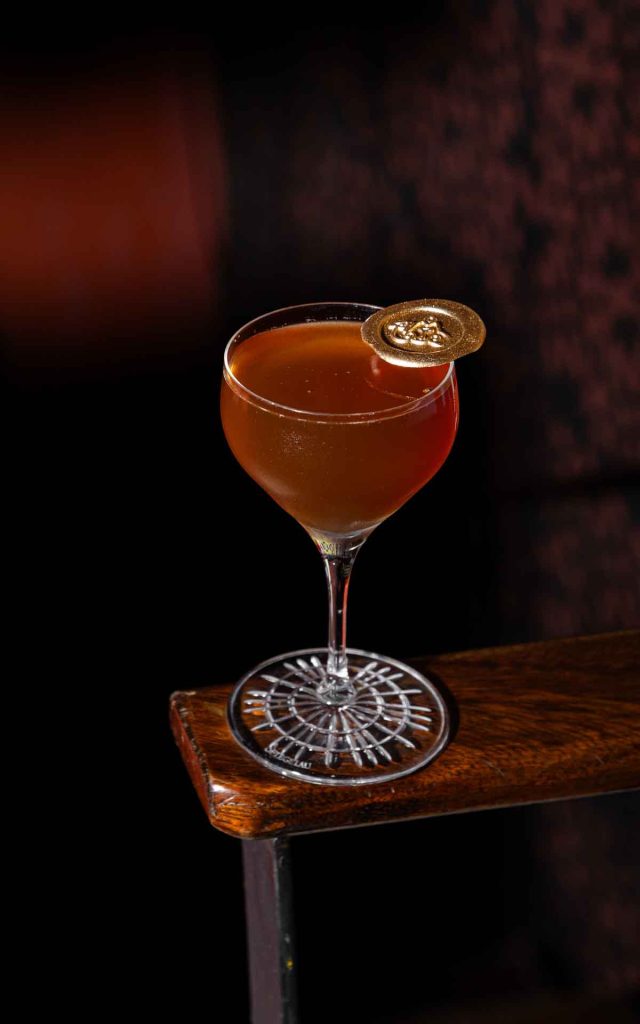 Gamal es un bar que ofrece cocteles inspirados en Medio Oriente, escape room y terraza, con tragos de la gran Claudia Cabrera