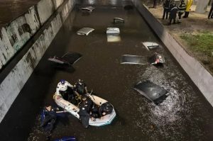 ¿Tu calle parece canal de Xochimilco? Así reportas inundaciones y coladeras tapadas en CDMX y Edomex