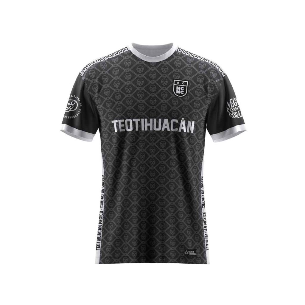 NEGRO COMO MI CORAZÓN lanza su segundo jersey deportivo, inspirado en Mictlantecuhtli, el dios teotihuacano del inframundo
