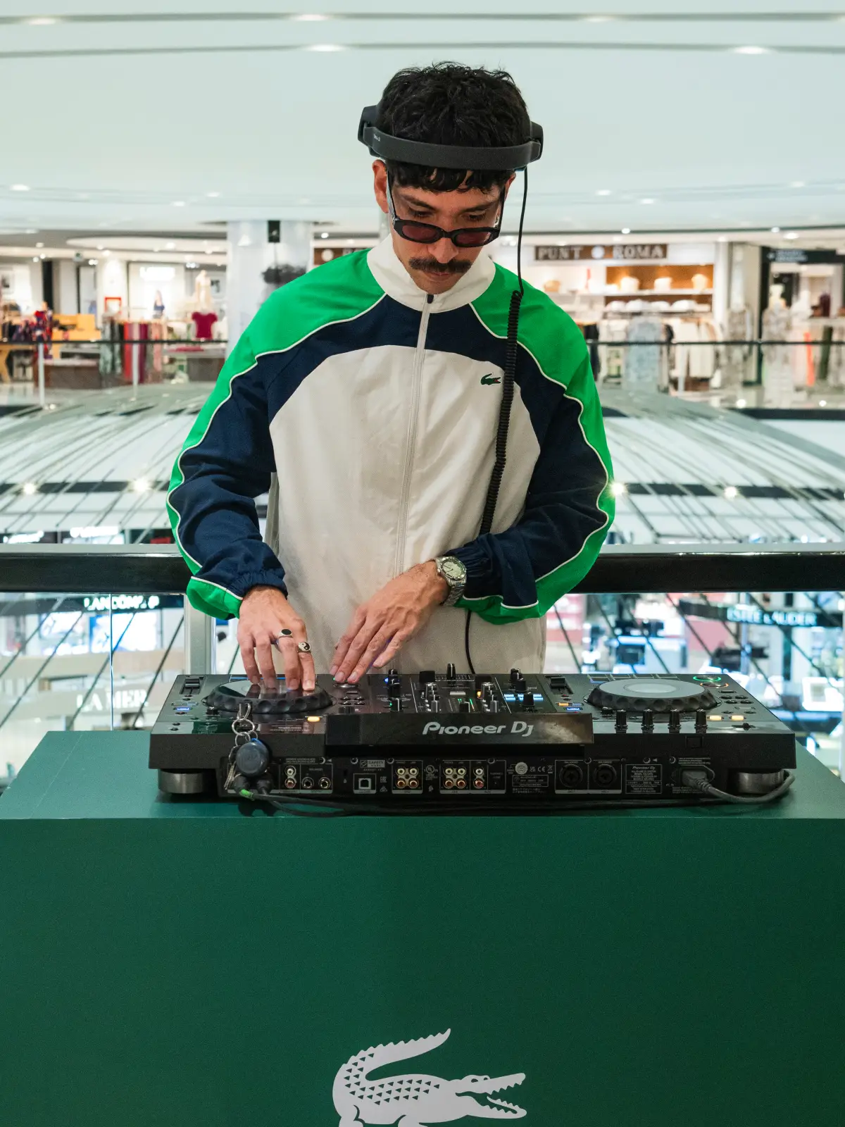 lacoste-avante-dj-ferraz