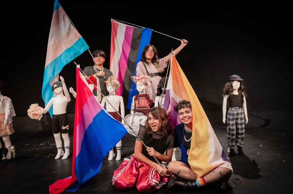 LES DESERTORES: obra de teatro sobre la comunidad trans