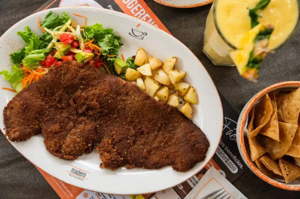 Llénate de sabores padrísimos con 20% de descuento en Madero Restaurante 1