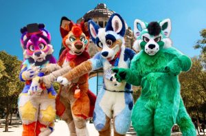 ¿Vas a la Marcha LGBT en CDMX? Lánzate a la fiesta furry en bus