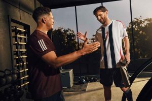 Messi y Mahomes protagonizan épico duelo de velocidad