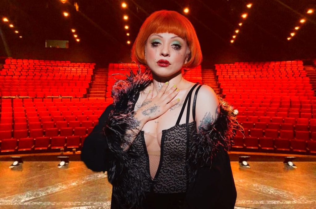 Mon Laferte protagoniza “Cabaret” ¡Así puedes verla en CDMX!