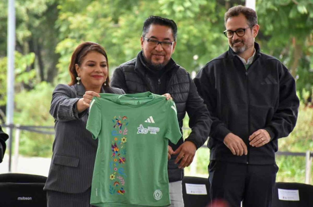 playera medio maraton cdmx 2025