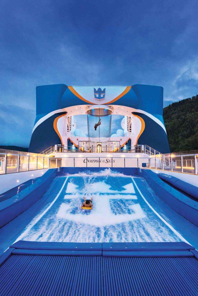 Ovation of The Seas, uno de los barcos de Royal Caribbean