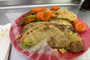 Tacos de canasta en CDMX reciben mención de la Guía Michelin 2025 ¡Y cuestan menos de $10!