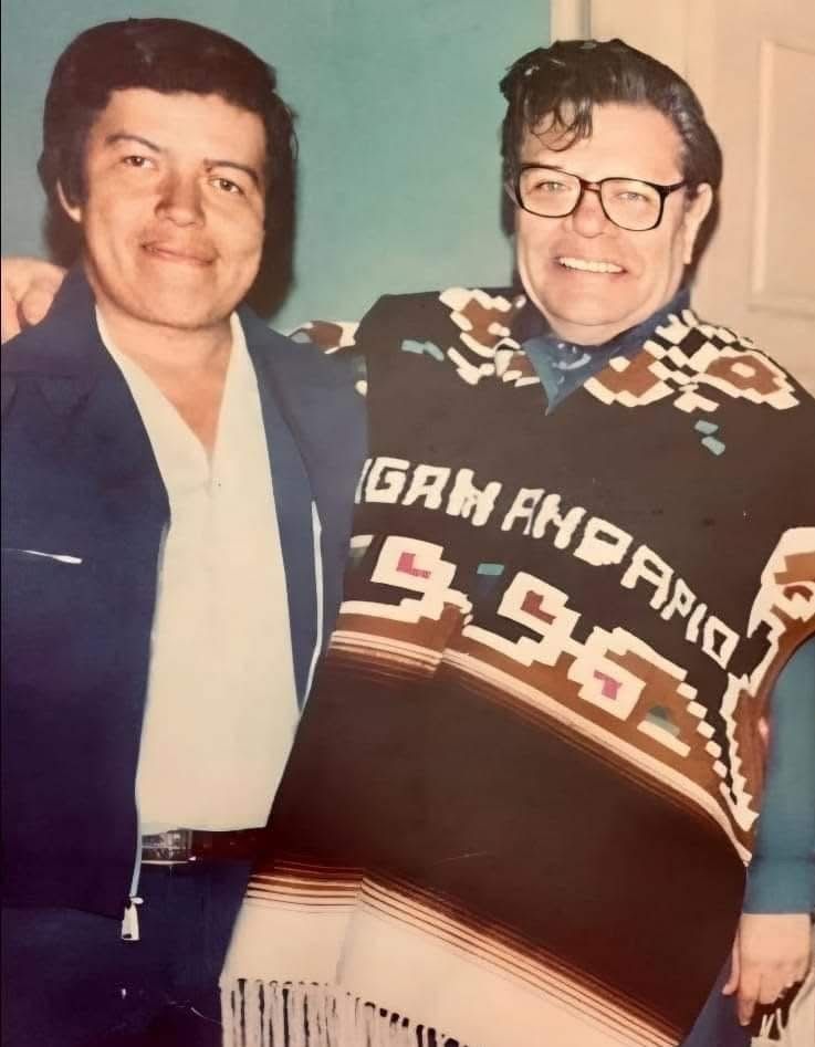 "Tito" El cartero oficial de Tangamandapio