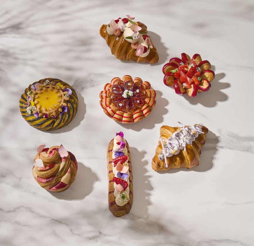 Sofitel lanza una colección de croissants inspirados en flores, incluyendo el exclusivo Dahlia Rouge en Ciudad de México