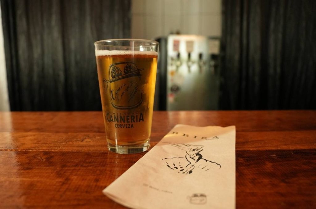 Brisa Tap Room, el lugar de Cannería en la Roma