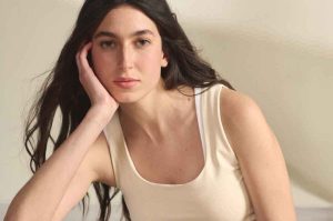 ¡Renueva tu armario sin gastar de más! C&A lanza sus irresistibles Rebajas de Mid Season
