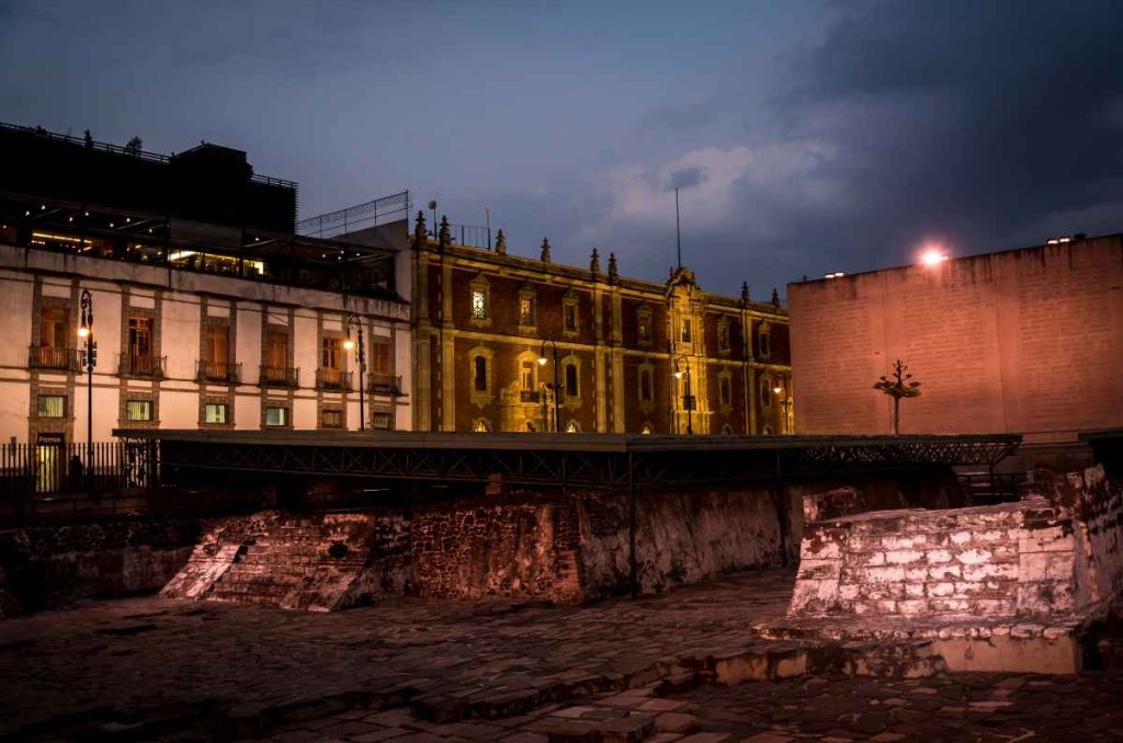 Explora los antiguos barrios de Tenochtitlán con esta caminata fotográfica por el Centro Histórico