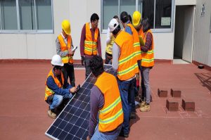 Anuncian programa de cosecha de lluvia, calentadores solares y Huertos Urbanos en CDMX