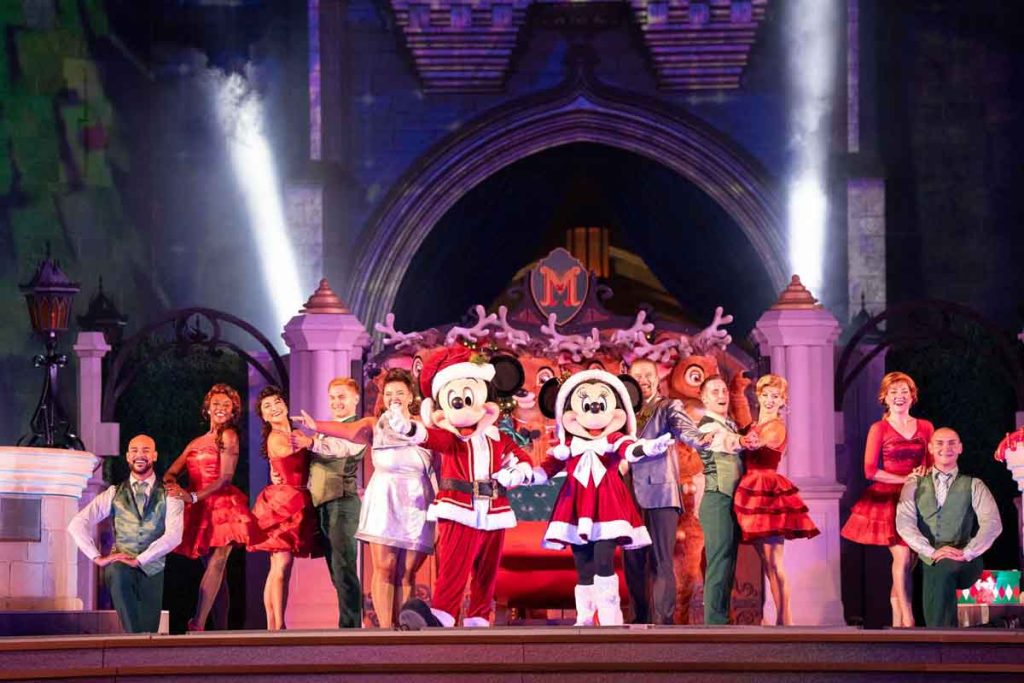 Disney World se transforma en un paraíso navideño del 14 de noviembre al 31 de diciembre de 2025, con decoraciones, sabores y entretenimiento