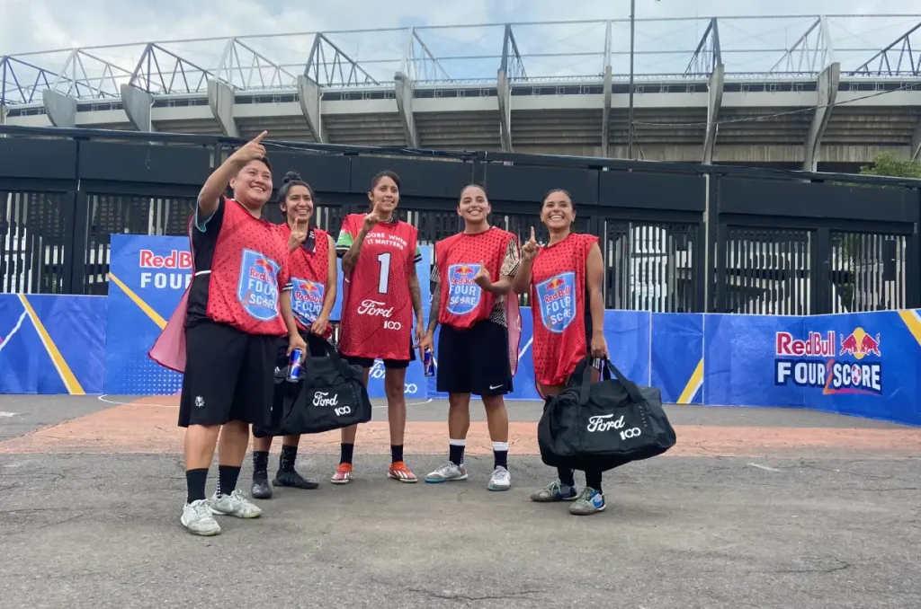 Ford y Red Bull: adrenalina, goles y pasión por el fútbol en CDMX 5