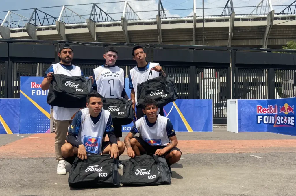 Ford y Red Bull: adrenalina, goles y pasión por el fútbol en CDMX 4