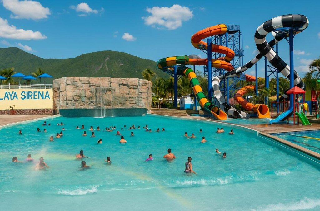Este balneario con aguas termales y toboganes en Hidalgo cuesta tan solo $200 2