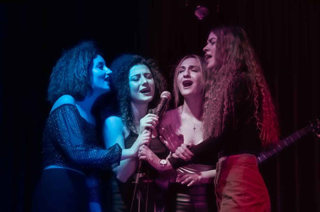 Saca al cantante que llevas dentro, Tarde de Karaoke GRATIS en Faro Indios Verdes