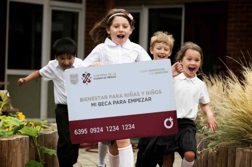 Así es la nueva tarjeta de “Mi Beca para Empezar” que te da hasta $1,150 para útiles y uniformes
