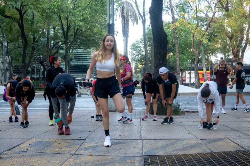 Nike Social Run te invita a correr un domingo al mes en Reforma a partir de julio. Podrás ganar una medalla única por tu constancia.