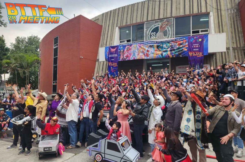 Fans de Volver al Futuro buscan romper récord mundial