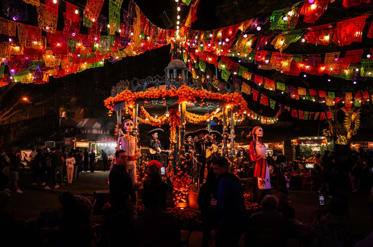 Calaverandia 2025: Todo sobre el parque temático de Día de Muertos